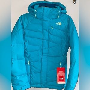 SOLD 💕 NWT North Face Down Puffer Jacket